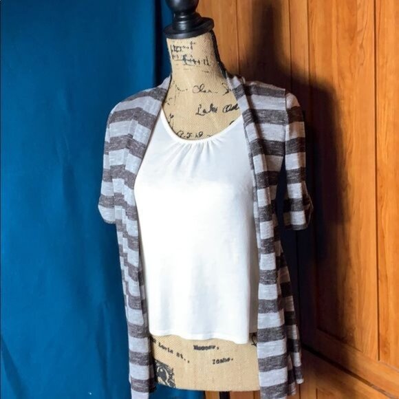 BCX Layered Top  XS USA White Build in Shirt with Gray 2 Tone Cover Shirt - Picture 7 of 9